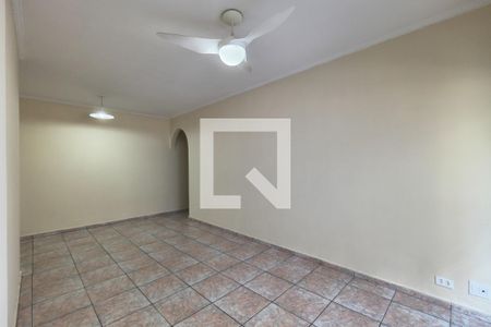 Sala de apartamento para alugar com 2 quartos, 75m² em Guilhermina, Praia Grande