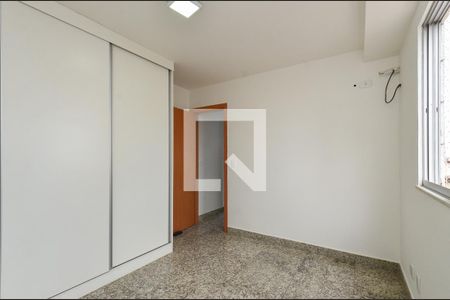 Quarto de apartamento à venda com 1 quarto, 73m² em Floresta, Belo Horizonte