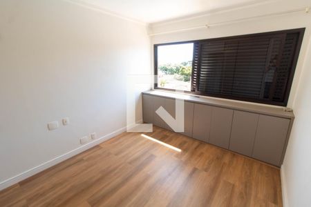 QUARTO 1 de apartamento para alugar com 3 quartos, 125m² em Bosque, Campinas