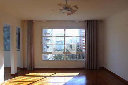 Sala de apartamento para alugar com 3 quartos, 157m² em Cerqueira César, São Paulo
