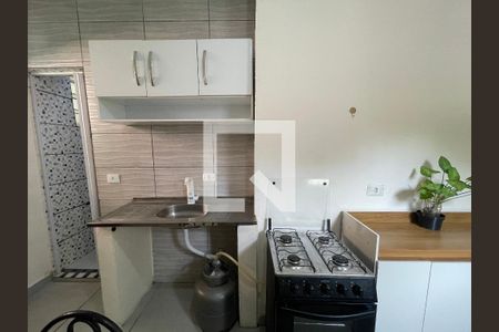 Sala/Cozinha de casa para alugar com 1 quarto, 40m² em Jardim Celeste, São Paulo