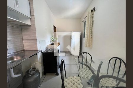 Sala/Cozinha de casa para alugar com 1 quarto, 40m² em Jardim Celeste, São Paulo