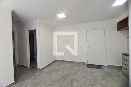 Sala/Cozinha de apartamento para alugar com 2 quartos, 37m² em Vila Prudente, São Paulo