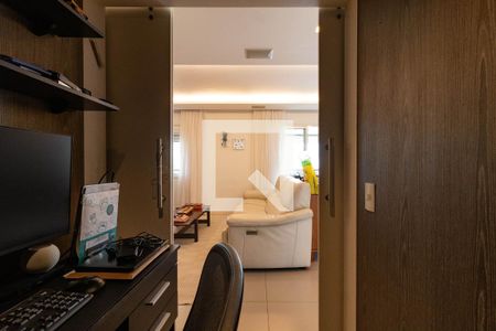 Escritório de apartamento à venda com 3 quartos, 160m² em Barra Funda, São Paulo