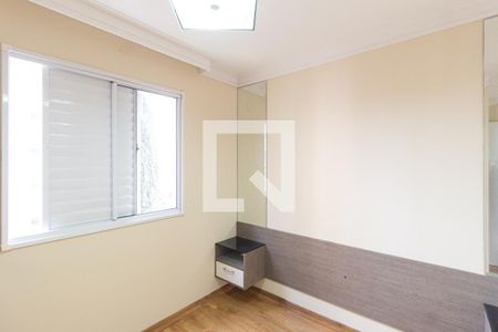 Quarto 2 de apartamento para alugar com 2 quartos, 48m² em Santa Maria, Osasco