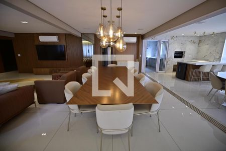 Apartamento para alugar com 4 quartos, 275m² em Setor Bueno, Goiânia