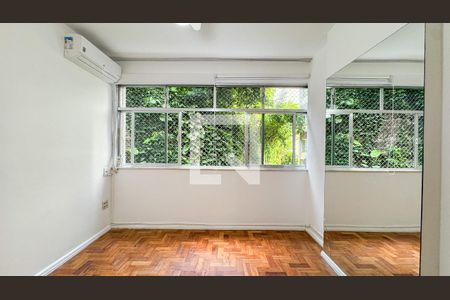 Quarto de apartamento para alugar com 2 quartos, 76m² em Ipanema, Rio de Janeiro