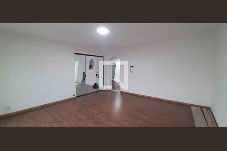 Casa para alugar com 5 quartos, 500m² em Vila Osasco, Osasco