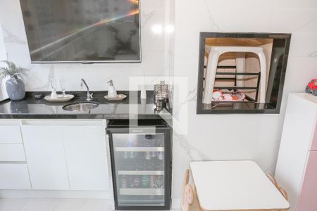 Sala de apartamento à venda com 2 quartos, 100m² em Parque Industrial Tomas Edson, São Paulo