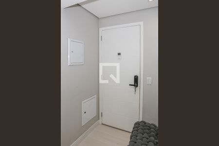 Entrada de apartamento à venda com 2 quartos, 100m² em Parque Industrial Tomas Edson, São Paulo