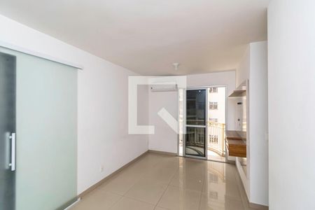 Sala de apartamento para alugar com 2 quartos, 56m² em Vila da Penha, Rio de Janeiro