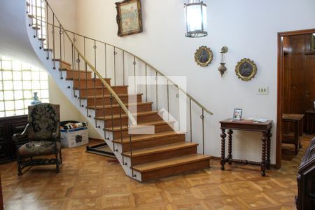 Casa à venda com 5 quartos, 460m² em Pacaembu, São Paulo