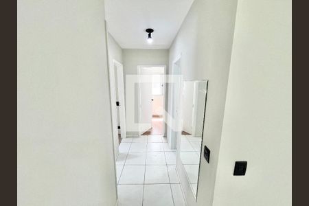 Corredor de apartamento para alugar com 3 quartos, 74m² em Santana, São Paulo