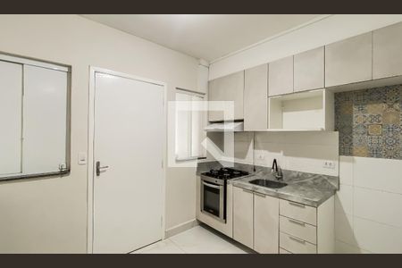Sala de apartamento para alugar com 2 quartos, 35m² em Jardim Maringa, São Paulo