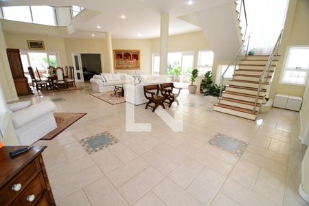 Sala de casa de condomínio para alugar com 4 quartos, 454m² em Loteamento Alphaville Campinas, Campinas