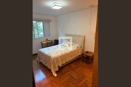 Foto 20 de casa à venda com 4 quartos, 249m² em Pinheirinho, Santo André