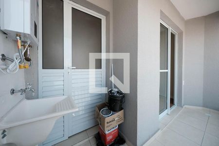Sala/Cozinha de apartamento para alugar com 2 quartos, 43m² em Jardim Maringa, São Paulo