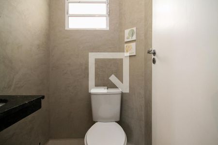 Lavabo de casa de condomínio para alugar com 2 quartos, 49m² em Chácara Ondas Verdes, Cotia