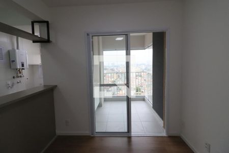 Sala de apartamento para alugar com 2 quartos, 50m² em Vila Osasco, Osasco