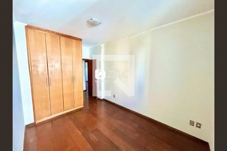 Foto 10 de apartamento à venda com 3 quartos, 193m² em M. Santo Antônio, Campinas