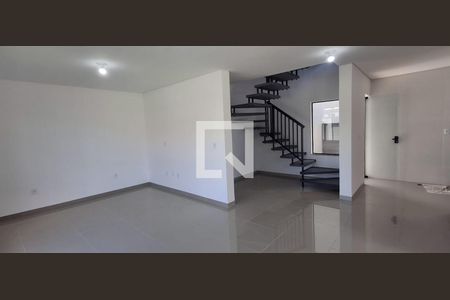 Sala de casa de condomínio para alugar com 3 quartos, 182m² em Campeche, Florianópolis