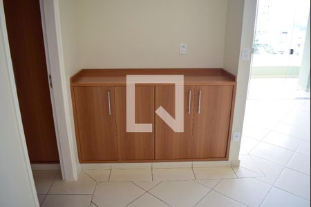 Sala de apartamento para alugar com 5 quartos, 200m² em Jardim Nova Alianca, Ribeirão Preto