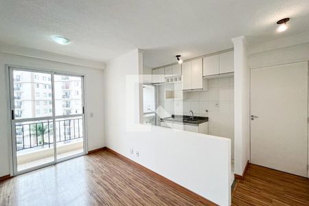 Sala de apartamento para alugar com 2 quartos, 63m² em Loteamento City Jaragua, São Paulo