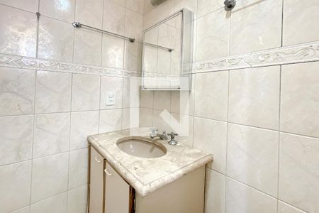 Banheiro da Suíte 1 de apartamento para alugar com 3 quartos, 235m² em Coracao de Jesus, Belo Horizonte