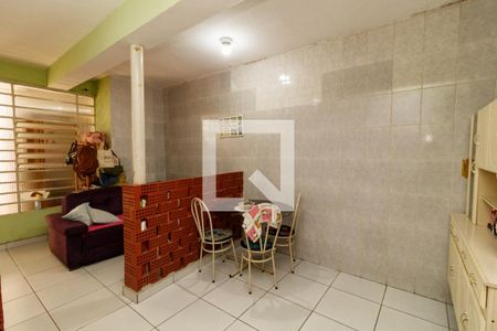 Casa 1 de casa à venda com 4 quartos, 180m² em Vila Mazzei, São Paulo