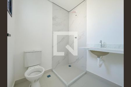 Banheiro da Suíte 1 de casa de condomínio à venda com 2 quartos, 73m² em Jardim das Flores, Osasco