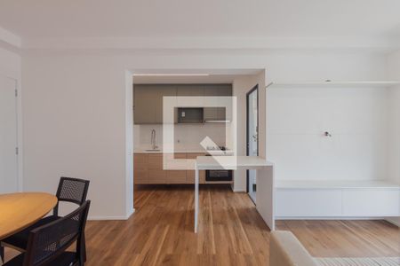 Sala de apartamento para alugar com 2 quartos, 67m² em Pinheiros, São Paulo