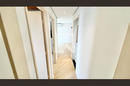 Corredor de apartamento para alugar com 2 quartos, 56m² em Santana, São Paulo