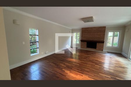 Casa para alugar com 3 quartos, 449m² em Santo Amaro, São Paulo