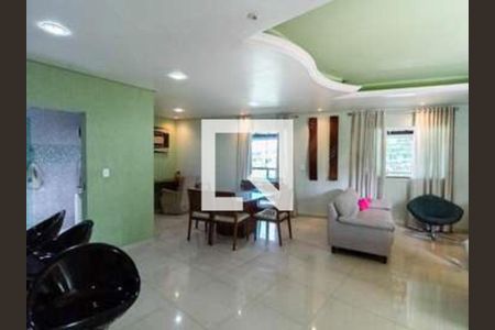 Casa à venda com 3 quartos, 400m² em Rio Branco, Belo Horizonte