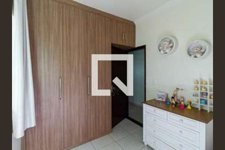 Casa à venda com 3 quartos, 400m² em Rio Branco, Belo Horizonte