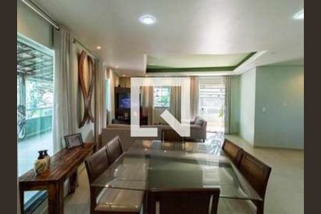 Casa à venda com 3 quartos, 400m² em Rio Branco, Belo Horizonte