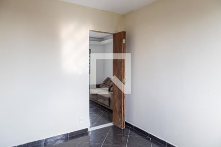 Quarto 2 de apartamento para alugar com 2 quartos, 44m² em Cohab Ii, São Paulo