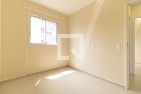 Quarto 1 de apartamento para alugar com 2 quartos, 43m² em Vila Vermelha, São Paulo