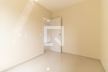 Quarto 1 de apartamento para alugar com 2 quartos, 43m² em Vila Vermelha, São Paulo