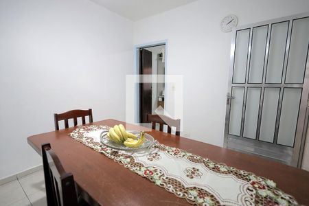 Casa à venda com 3 quartos, 134m² em Parque Erasmo Assunção, Santo André