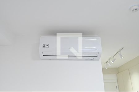 Sala/Quarto de kitnet/studio para alugar com 1 quarto, 27m² em Vila Clementino, São Paulo