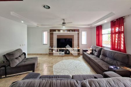 Sala de casa à venda com 4 quartos, 291m² em Itaipu, Niterói