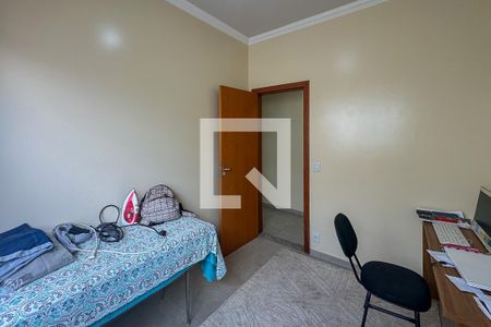 Casa à venda com 3 quartos, 173m² em Colonial, Contagem