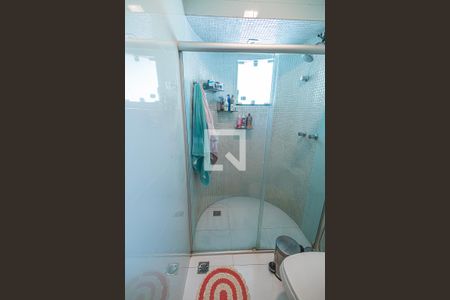 banheiro de casa à venda com 2 quartos, 228m² em Venda Nova, Belo Horizonte