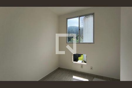Quarto 2 de apartamento para alugar com 3 quartos, 55m² em Vargem Pequena, Rio de Janeiro