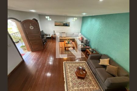 Casa à venda com 4 quartos, 280m² em Serra, Belo Horizonte