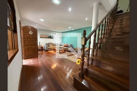 Casa à venda com 4 quartos, 280m² em Serra, Belo Horizonte