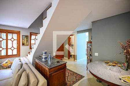 Hall de Entrada de casa de condomínio para alugar com 3 quartos, 300m² em Vila Progredior, São Paulo