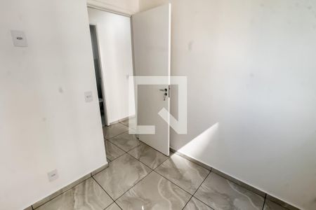 Quarto 1 de apartamento para alugar com 2 quartos, 38m² em Paraíso do Morumbi, São Paulo