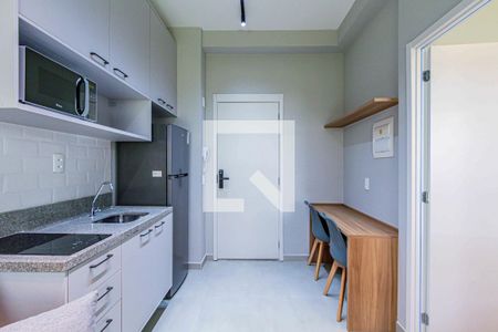 Sala/Cozinha de apartamento para alugar com 1 quarto, 25m² em Vila Lageado, São Paulo